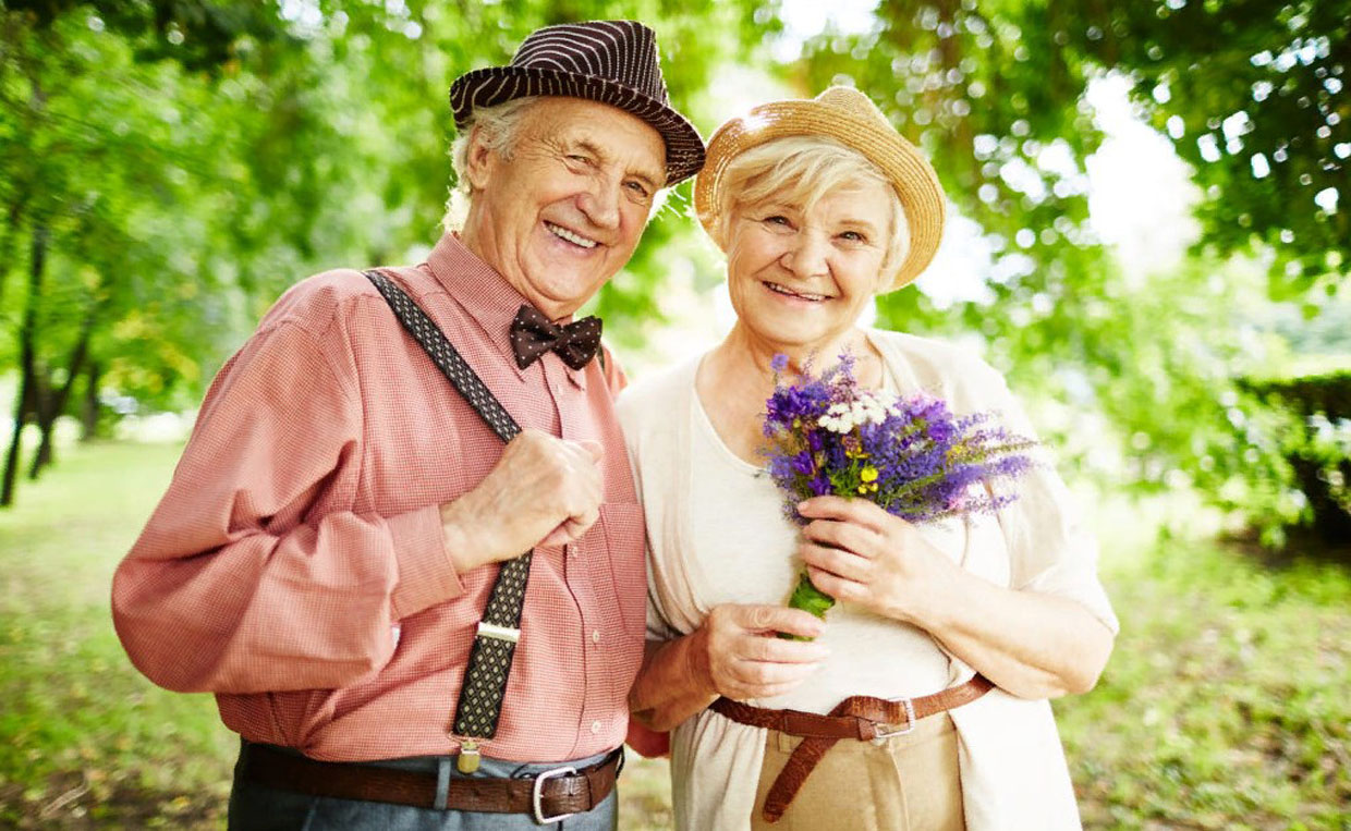 фото бабушка и дедушка счастливые