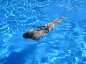 : плавание при остеохондрозе